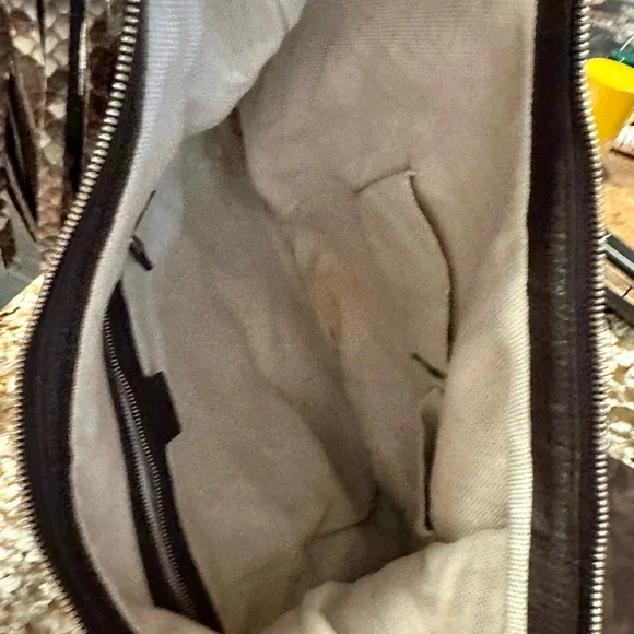 Gucci Python Pattern Shoulder Bag - Picture 6 of 7